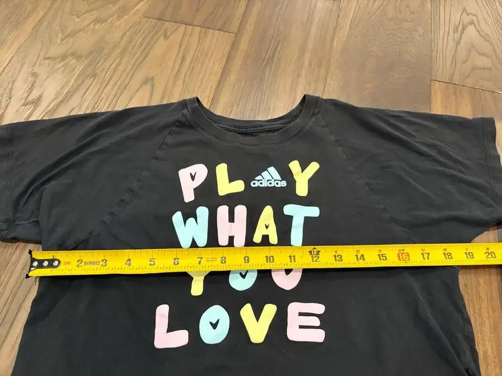 Adidas Girls Play What You Love Graphic Loose Fit Crop T-Shirt Black Size 7/8 S